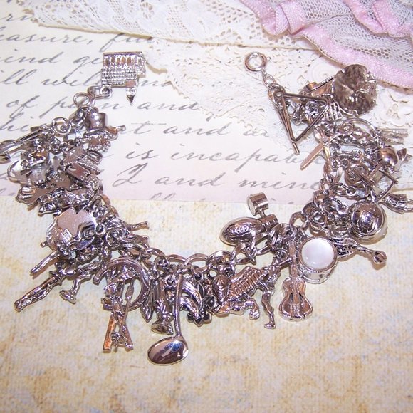 Single Link Sterling Silver Charm Bracelet Loaded with 42 Different Charms - Picture 5 of 9